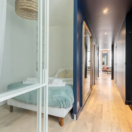 Apartment Gorgeous 2 Bdrs Flat In A Prime Location - Opera